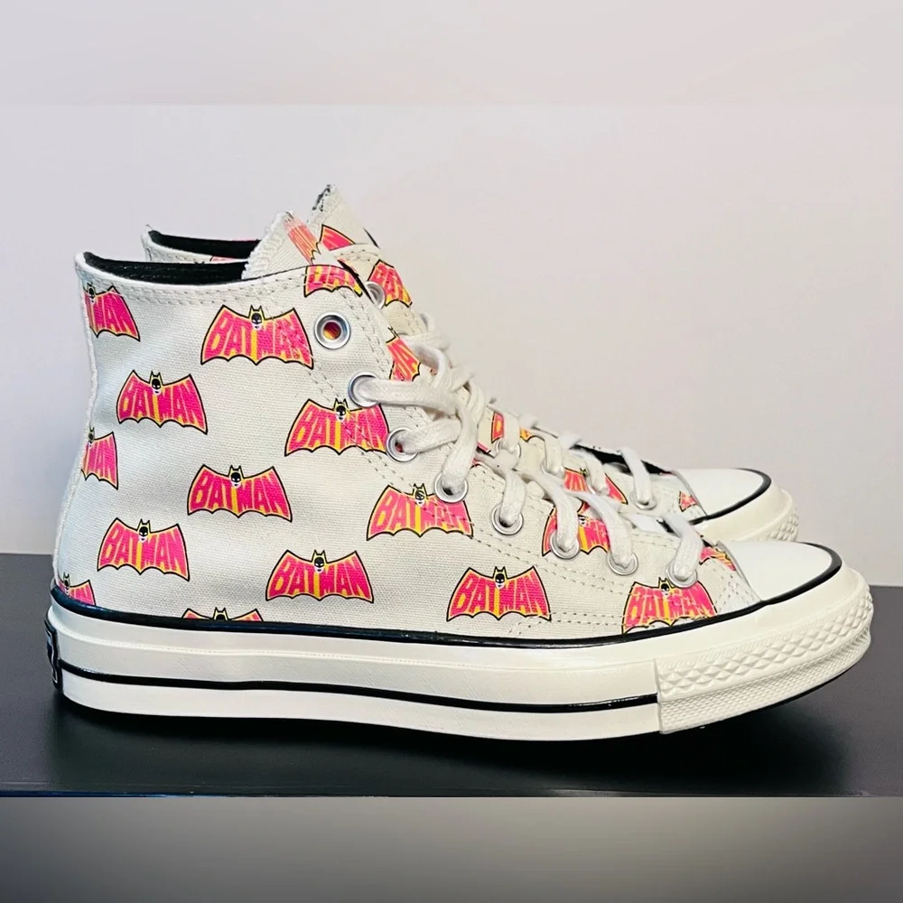 Converse Batman 80th Anniversary LIMITED EDITION - Picture 3 of 7
